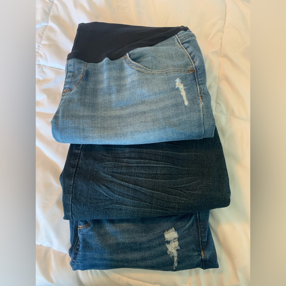 Lot of 3 size 8 maternity jeans